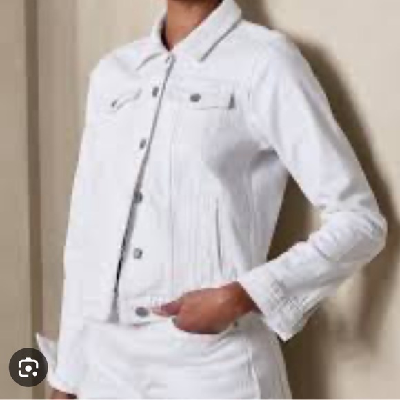 Banana Republic Denim Jacket - Picture 1 of 4